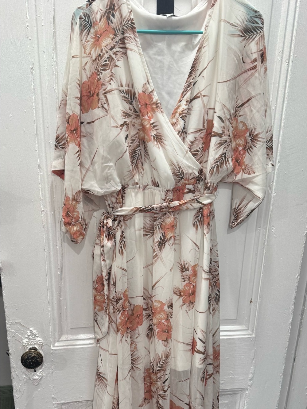 Baltic Born Neutral Floral Kimono dress XL